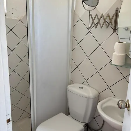 Guenebakan Taliani * Ayvalı