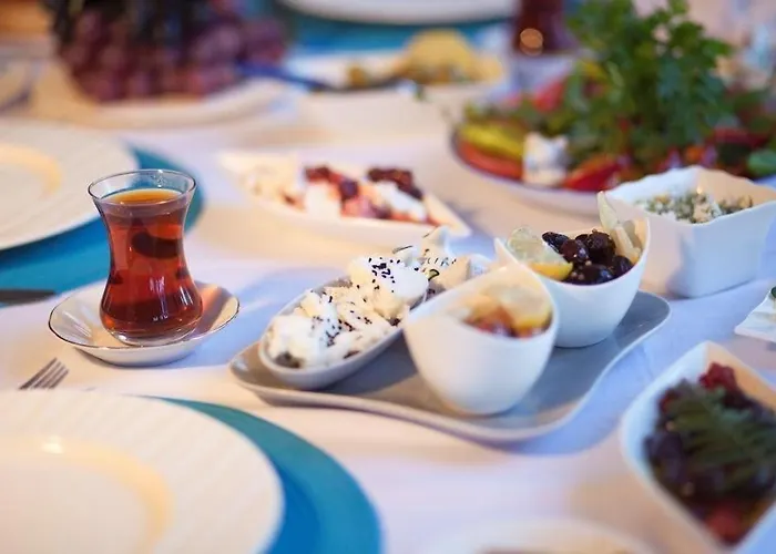 Guenebakan Taliani Ayvalı