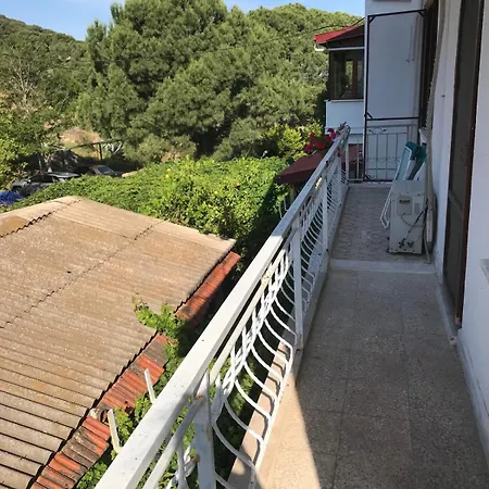 Otel Guenebakan Taliani