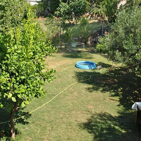 Guenebakan Taliani Otel *