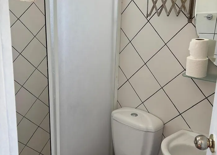 Guenebakan Taliani * Ayvalı